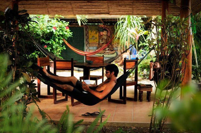 Hostel Las Mariposas Sámara Exterior foto