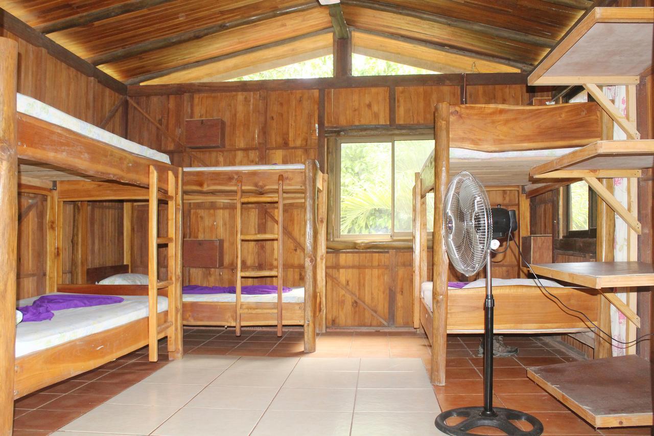 Hostel Las Mariposas Sámara Exterior foto